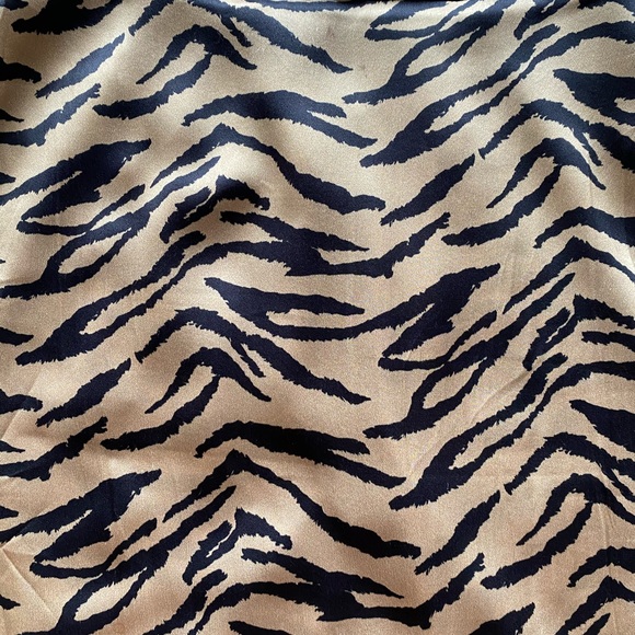 NWOT Reformation Kosta dress XS / 0 100% silk - Picture 4 of 5